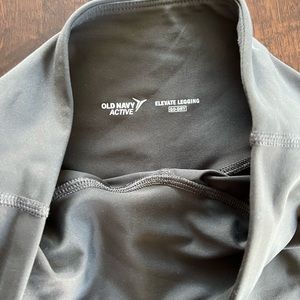 OLD NAVY POWER SOFT JOGGERS SIZE SMALL